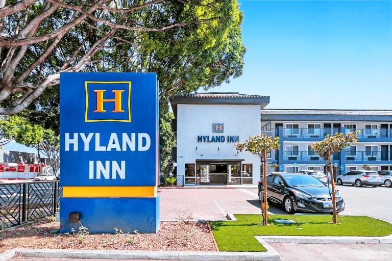 Hyland Inn near Pasadena Civic Center
