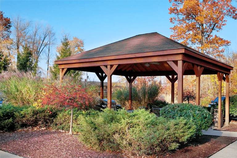 Sonesta Simply Suites Cleveland North Olmsted Airport — photo 4