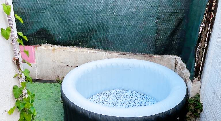 House with yard, terrace & grill | Pets allowed — photo 5