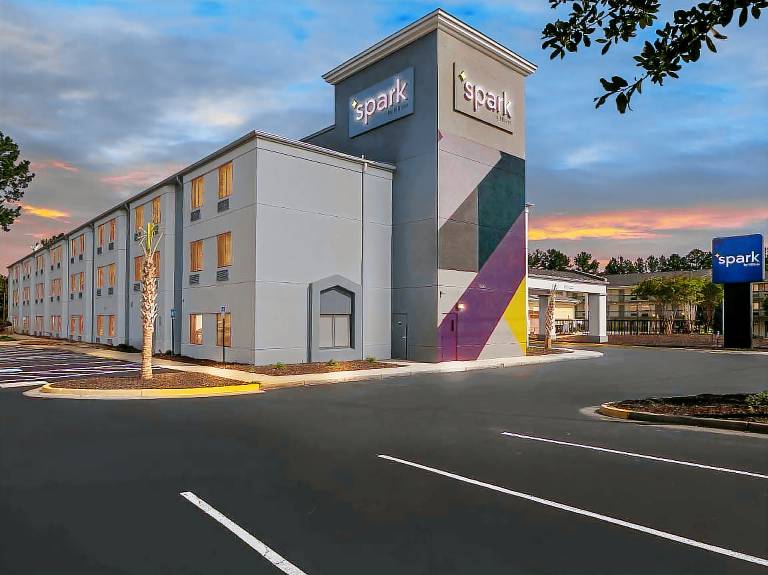 Spark by Hilton Augusta — photo 3