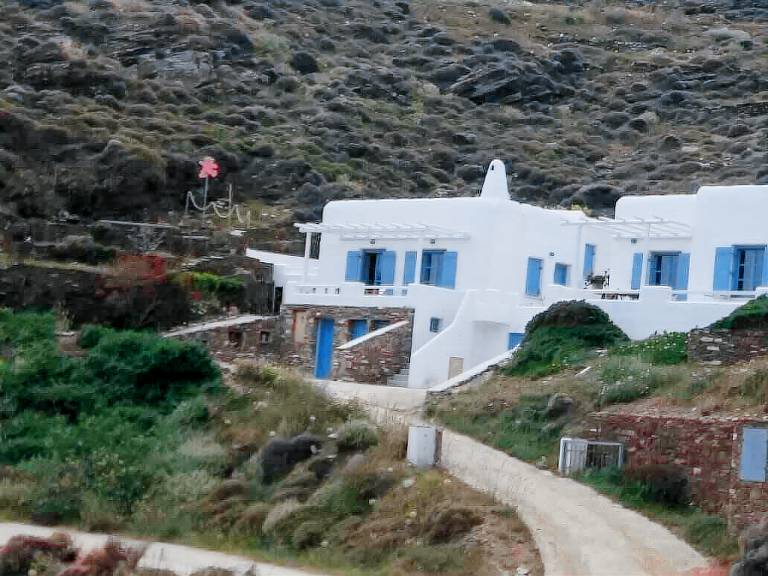 Βίλα Κύθνος