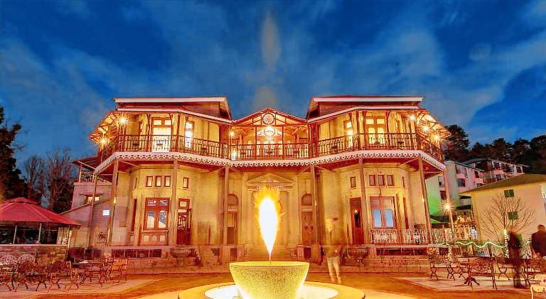 Cecil by Pearl Continental