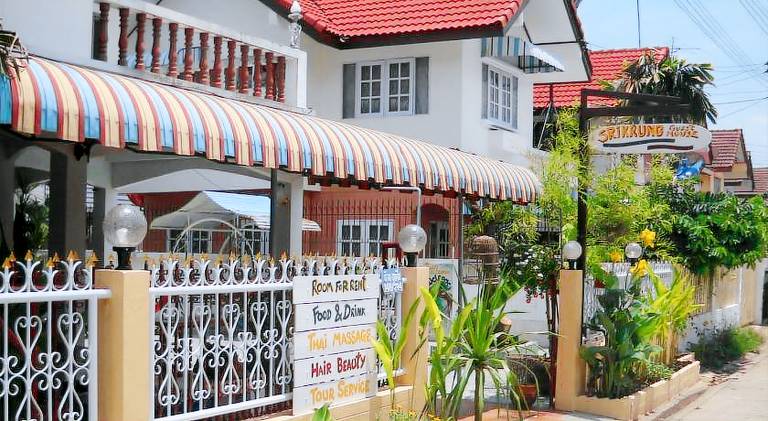 Srikrung Guesthouse in Ayutthaya