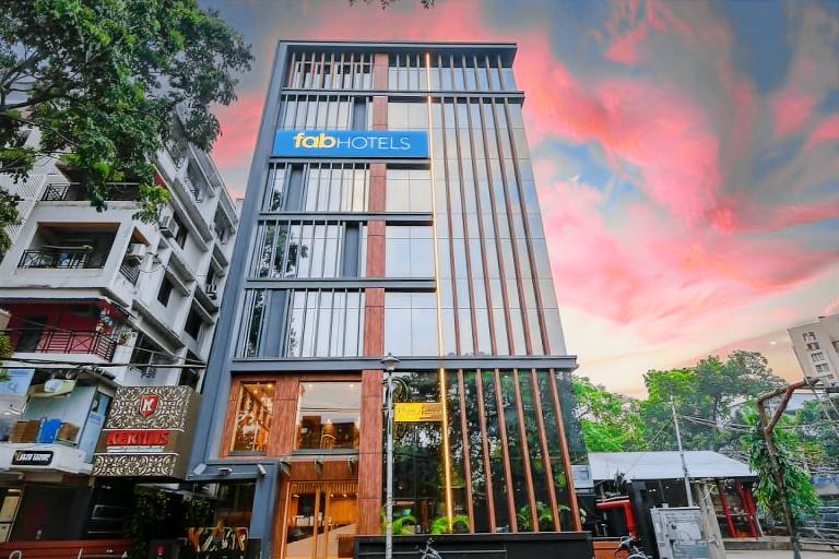 FabHotel Prime Karims