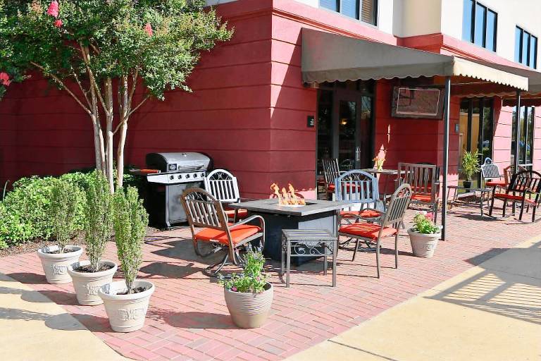 Hampton Inn & Suites Alexandria — photo 5