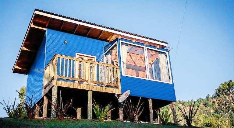 Lodge with jacuzzi & yard — photo 5