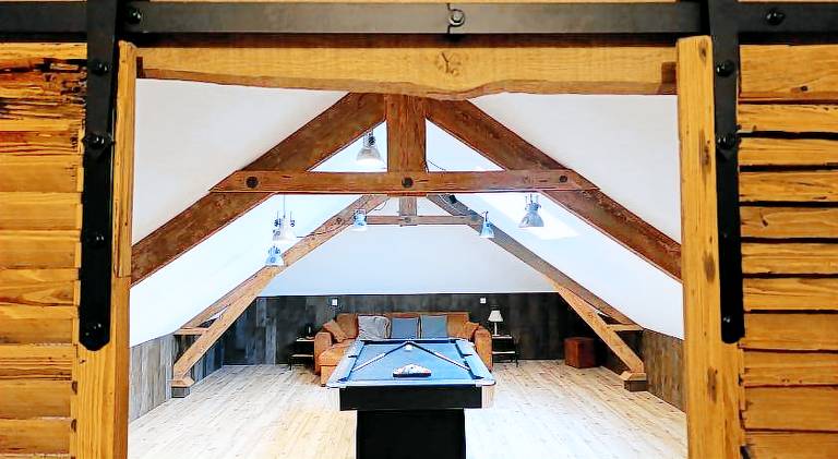 Vacation home with 5 rooms for 14 persons in Dinant