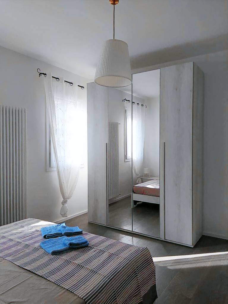 Rental apartment with terrace — photo 2