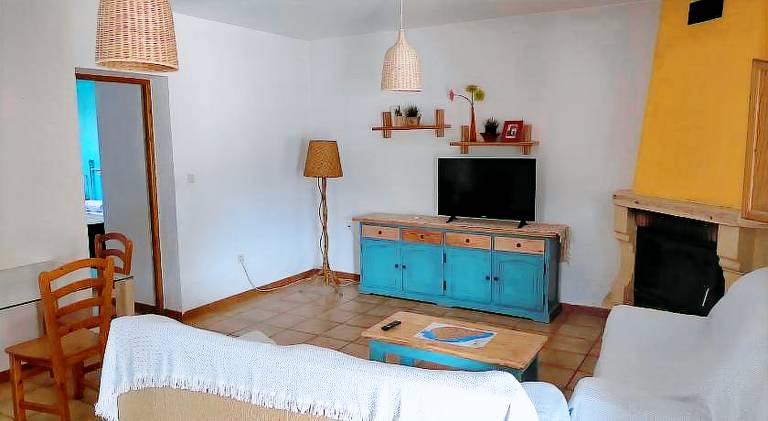 House with barbeque, pool & terrace — photo 2