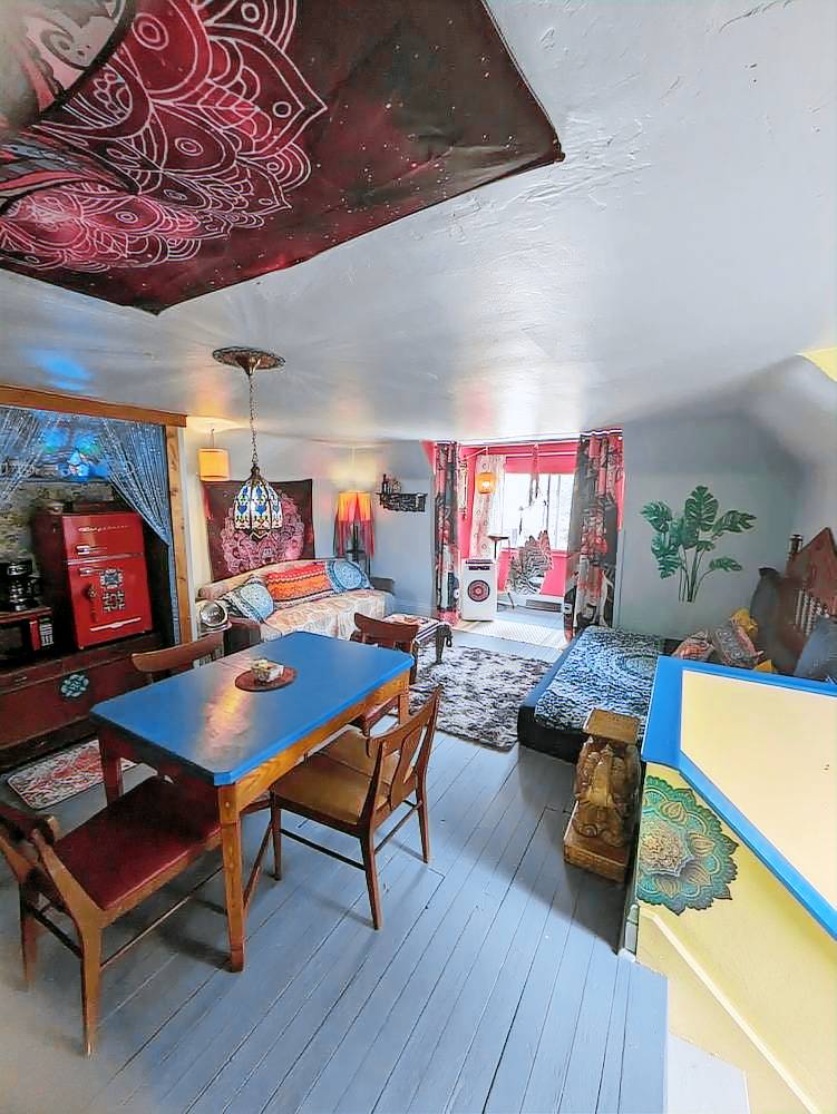 Bed and breakfast  Leechburg