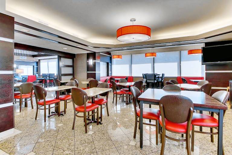 Heritage Inn Suites Houston/Sugar Land, Trademark by Wyndham — photo 4