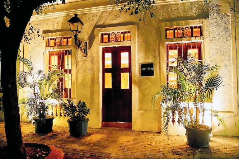 Honky Tonk Colonial