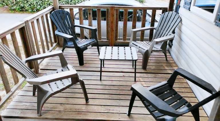 Charming chalet with pool | Next to the beach | Pets are welcome — photo 2