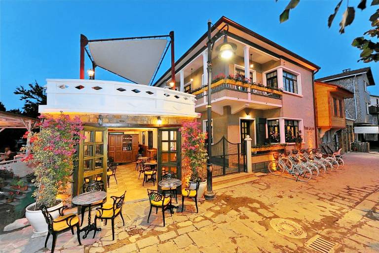 Petrino Gokceada Hotel Kitchen — photo 4