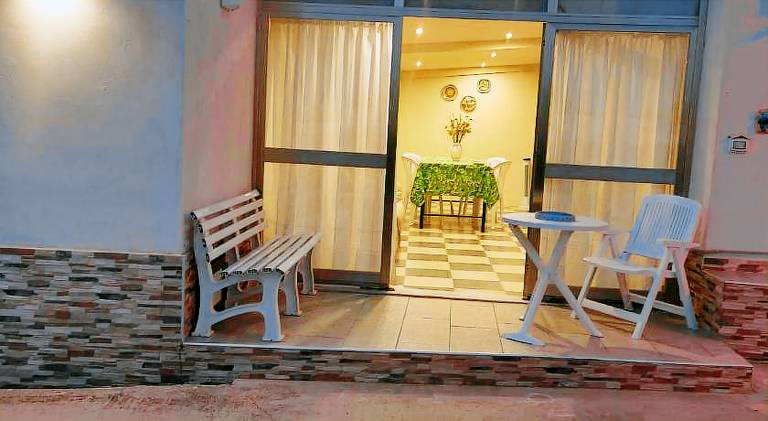 House with 2 rooms for 5 persons — photo 4