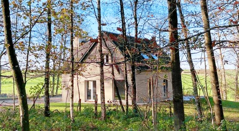 House with 4 rooms for 8 persons in Namur
