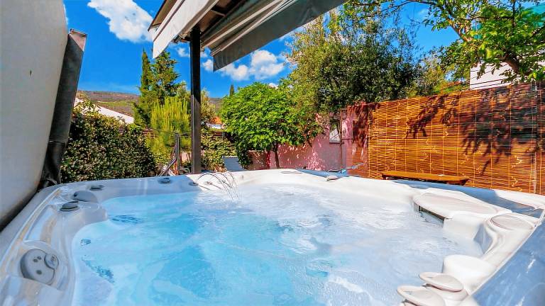 Ferienhaus Nina mit Whirpool by Villas Guide in Crikvenica
