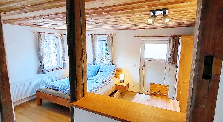 Holiday apartment with terrace, grill & garden — photo 2