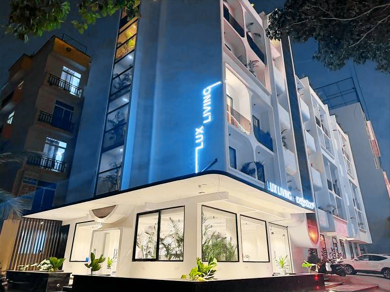 Lux Living Hotel