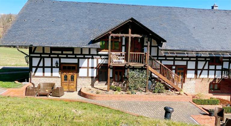 Rental apartment with 4 rooms for 6 persons — photo 3
