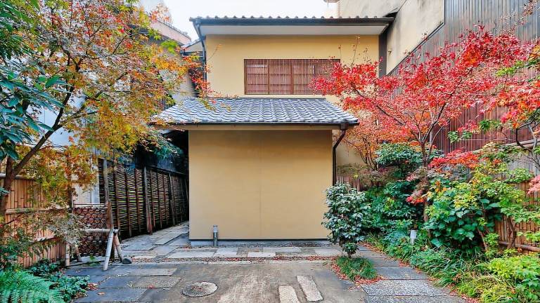 Kanade Shijo Shinmachi in Kyoto