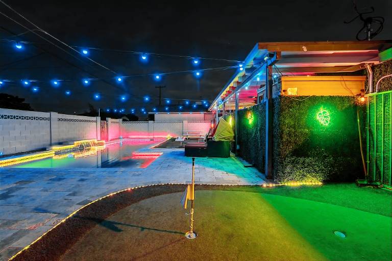 Poolside Nights & Neon Vibes! Scottsdale Escape — photo 4