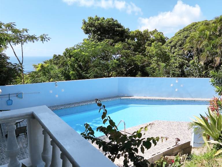 Villa  Montserrat