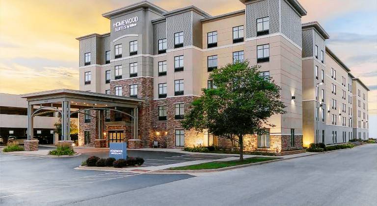 Homewood Suites by Hilton Wauwatosa Milwaukee — photo 4