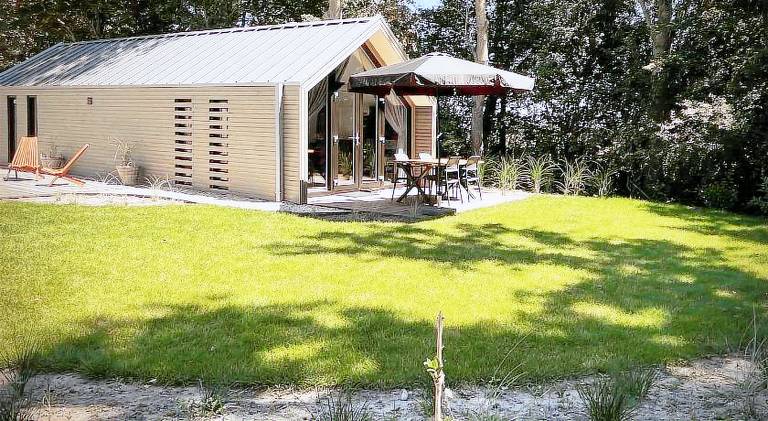 Holiday apartment with heated pool, terrace & jacuzzi in Hulshorst