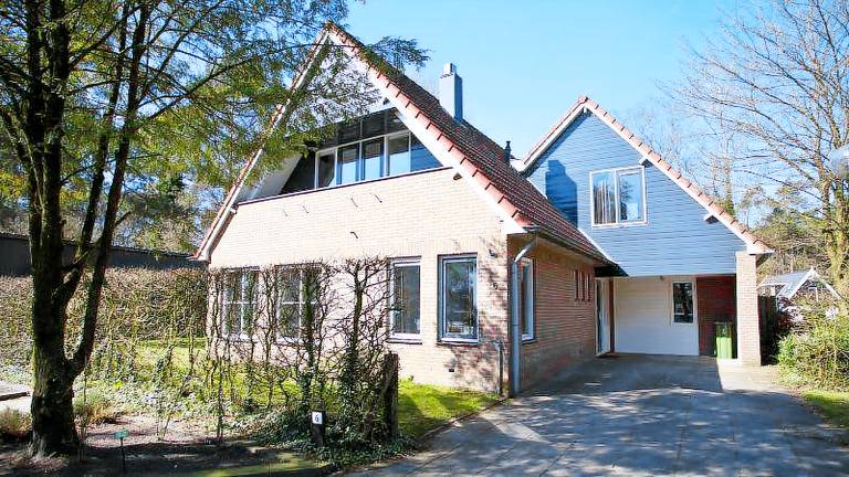 House with patio & garden in Otterlo