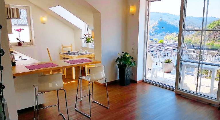 Holiday apartment with terrace — photo 2
