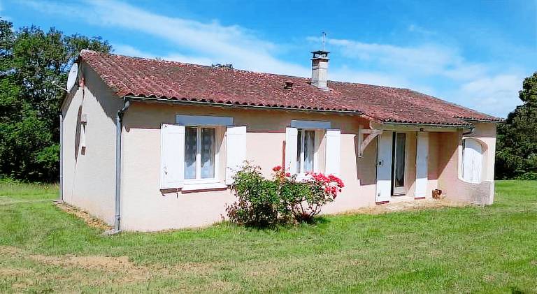 House with pool in Chancelade