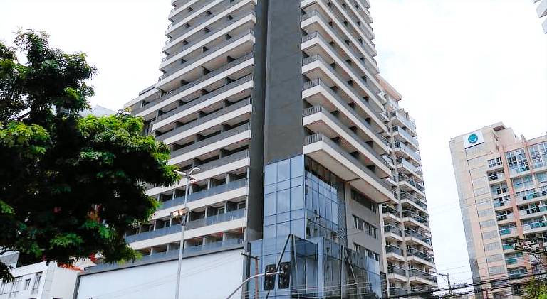Rental apartment with pool | Next to Casa das Rosas in Paulista