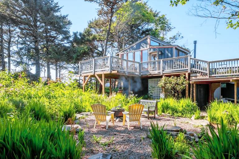 House  Yachats