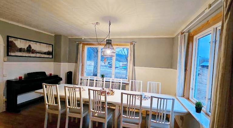 Lovely vacation home with jacuzzi | Pet-friendly — photo 4