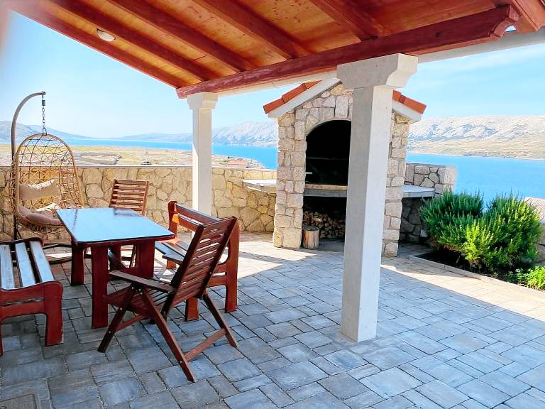 House with garden, private pool & BBQ | Nature view — photo 5