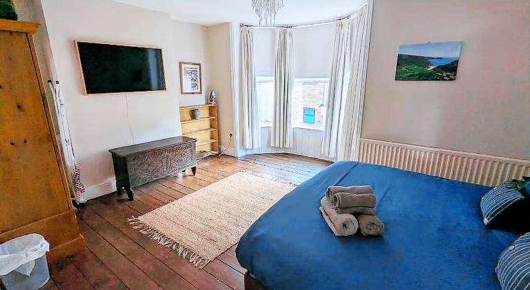 Vacation home with 5 rooms for 10 persons in Weymouth