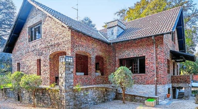 200 m&sup2; Villa