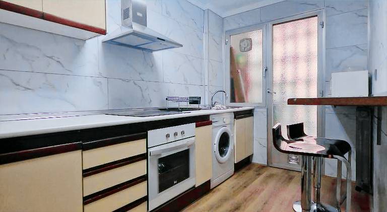 Ample rental apartment | Near Plaza Mayor | Good for workation | Dogs allowed — photo 2