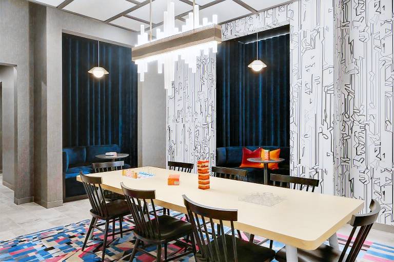 Aloft Indianapolis Downtown — photo 4