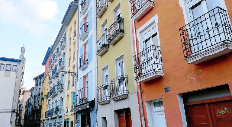 Holiday apartment with 2 rooms for 6 persons — photo 3