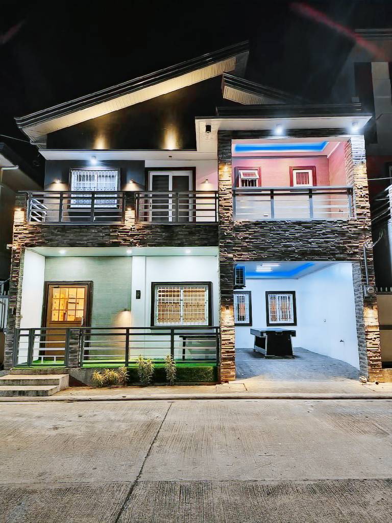 House with 5 rooms for 20 persons in Angeles City