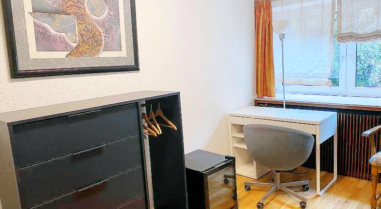Gemutliches Zimmer mit großem Bad — photo 2