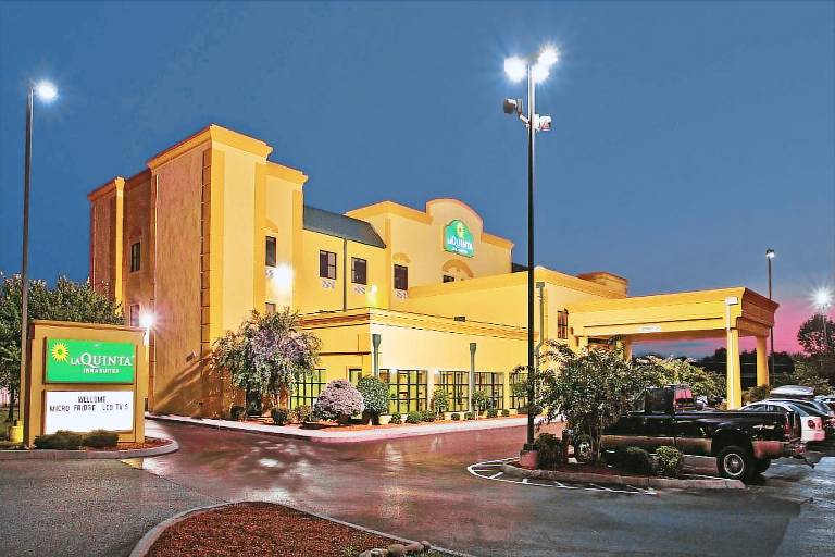 La Quinta Inn & Suites by Wyndham Knoxville East in Knoxville, TN