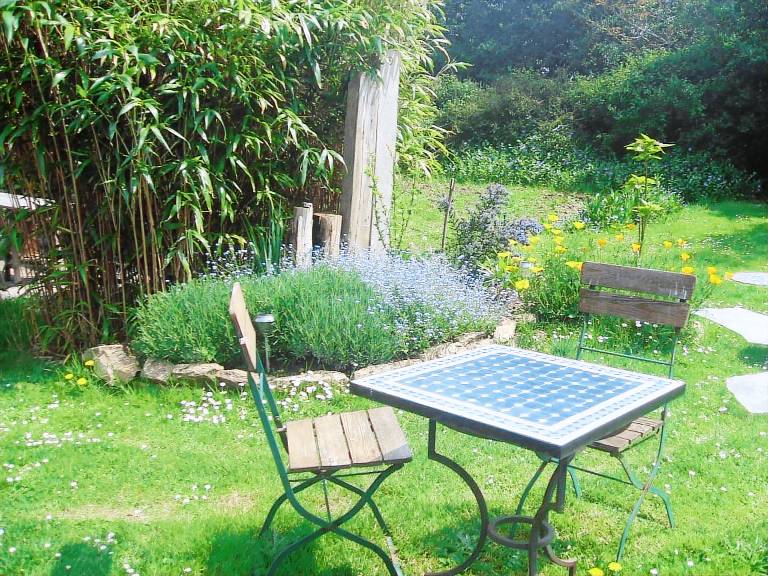 Lovely vacation home with yard | Dogs allowed — photo 5