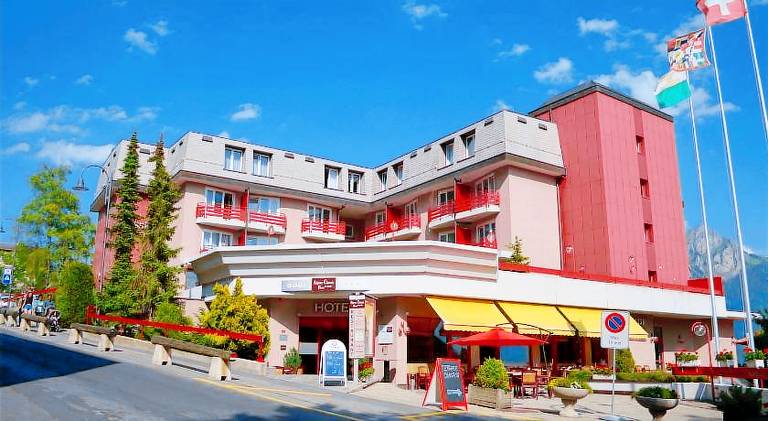 Alpine Classic Hotel in Leysin