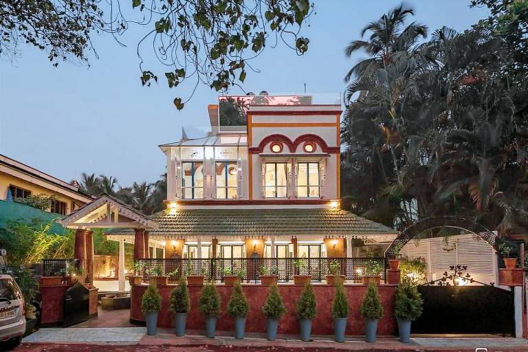 Villa with pool, BBQ & hot tub | Good for workation in Calangute