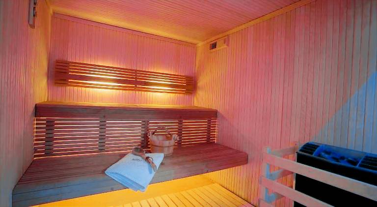 Charming serviced apartment with pool | Next to the beach | Pet-friendly — photo 5