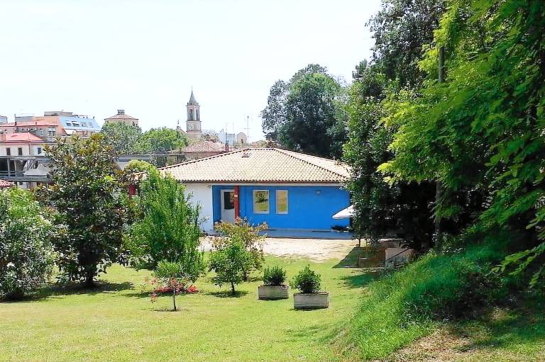 Bed & Breakfast  Cupra Marittima