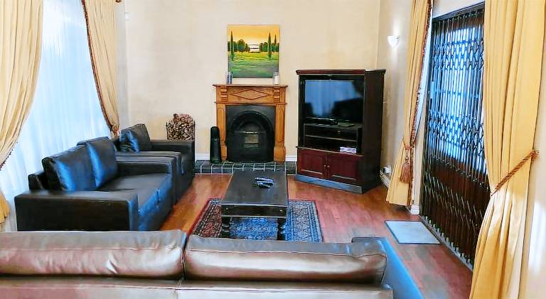 120 m&sup2; Villa